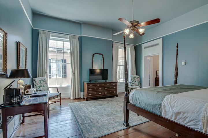 Malaga Inn
