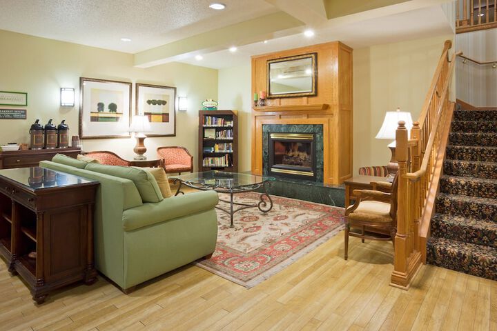 Country Inn & Suites by Radisson Mankato Hotel and Conference Center, MN