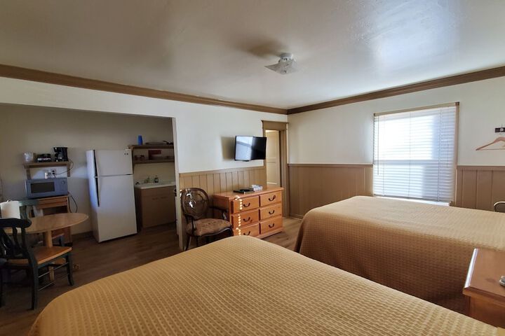 Room 37 of 137