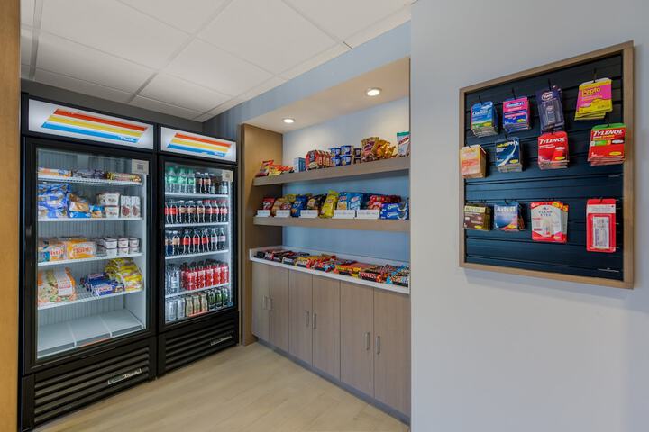 Holiday Inn Express Hampton - Coliseum Central by IHG