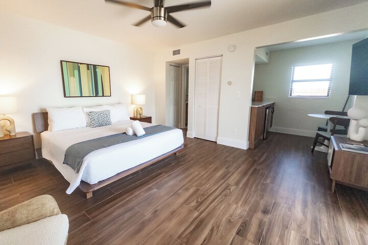 Melbourne Beach Resort & Surf Club