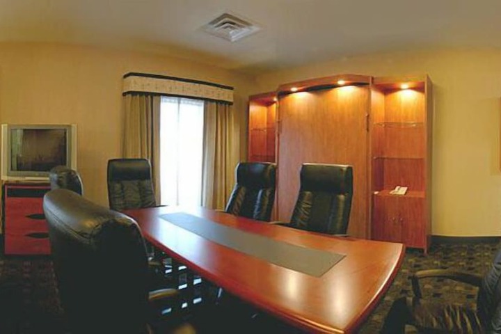 Hampton Inn and Suites Indianapolis - Fishers