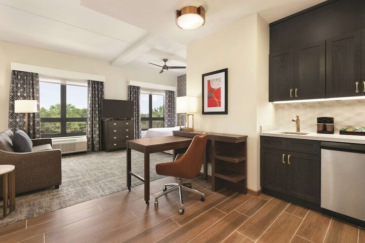 Room 26 of 46