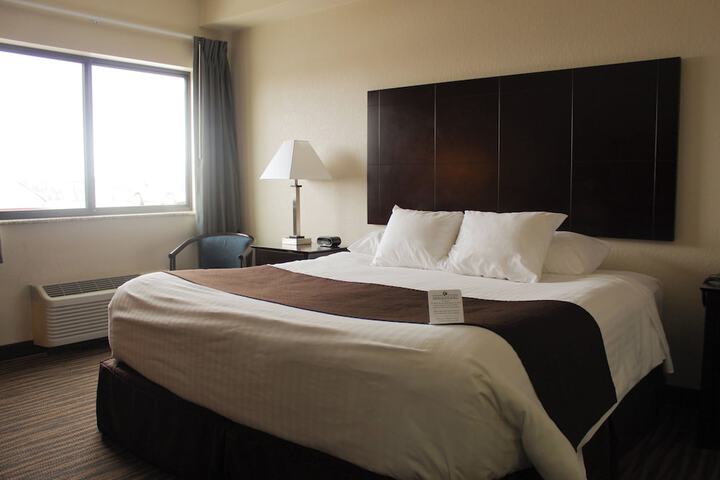 Room 21 of 94