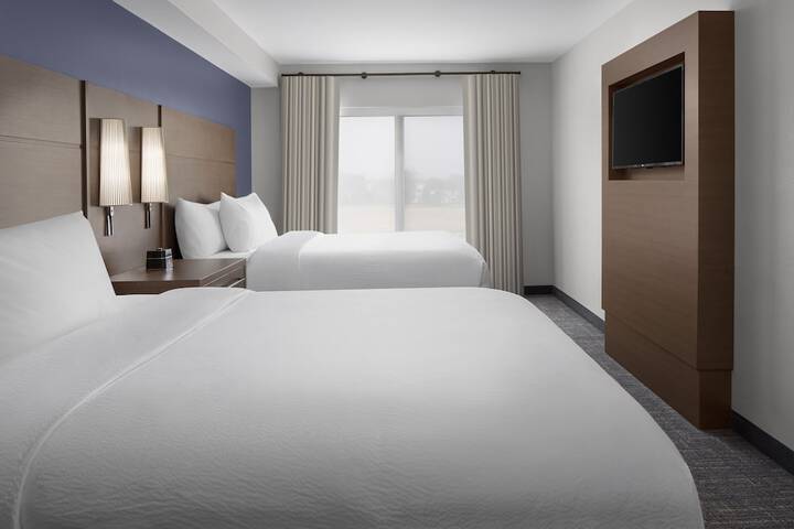 Room 27 of 44