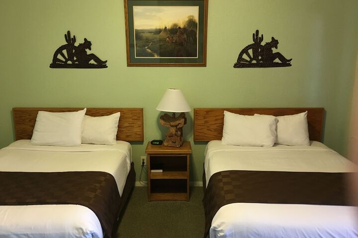 Room 38 of 61