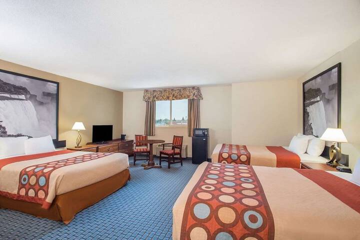Room 20 of 21