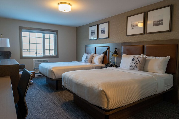 Room 8 of 38