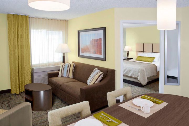 Room 14 of 26