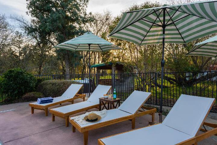 Mockingjay - Peaceful Ranch Home W Spa & Pool