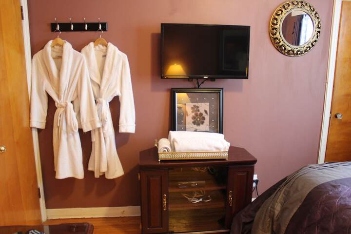Room 25 of 51