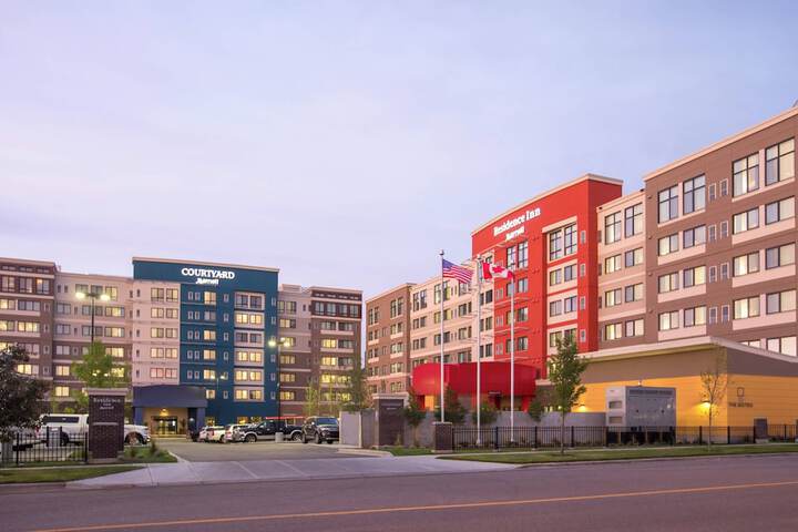 Hotel 4 of 53