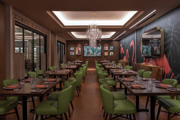 Dining 90 of 122