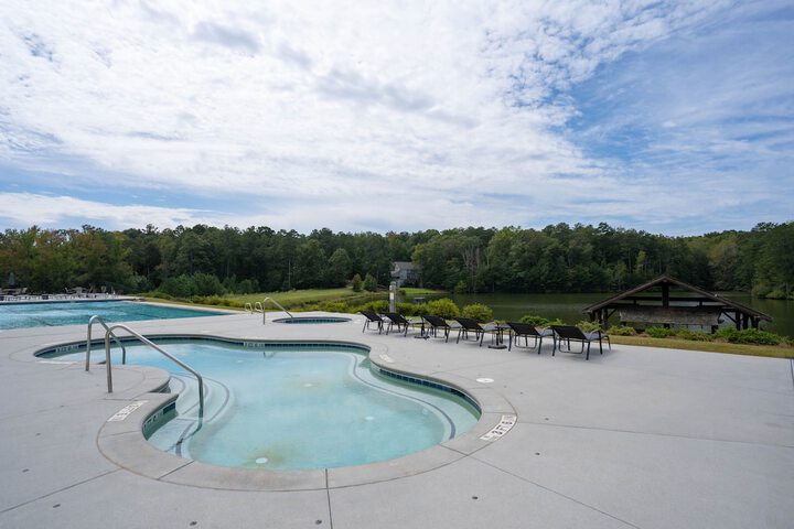 Pool 12 of 62