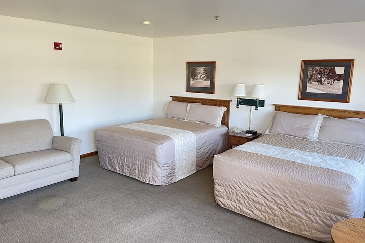 Room 43 of 86
