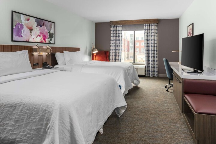 Room 6 of 23