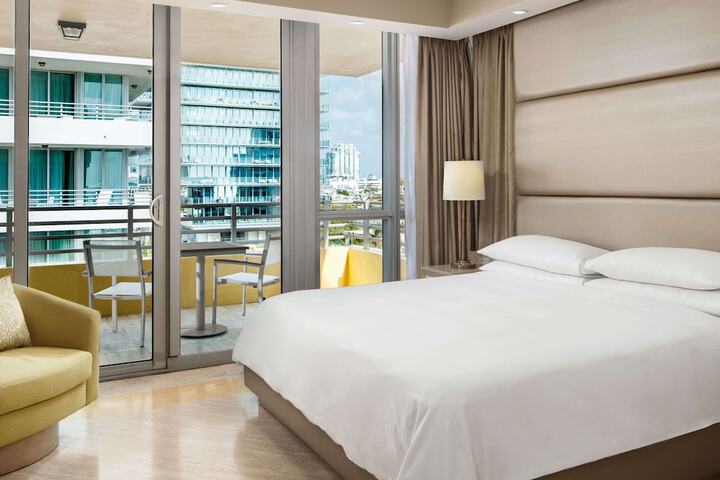 Room 80 of 120