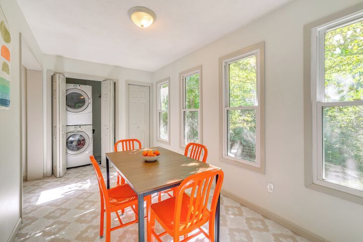 Home w / Trail Access & Fire Pit in Bella Vista!