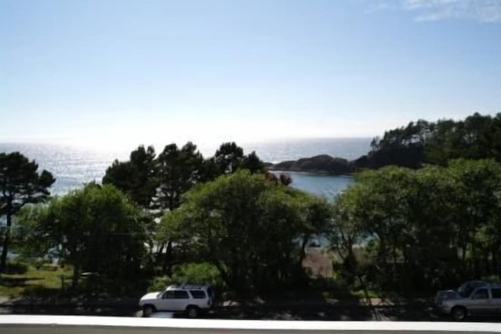 Travelodge by Wyndham Depoe Bay