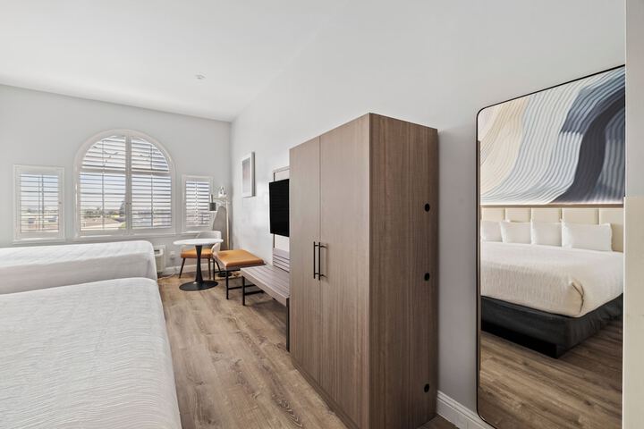 Hotel Skye SFO
