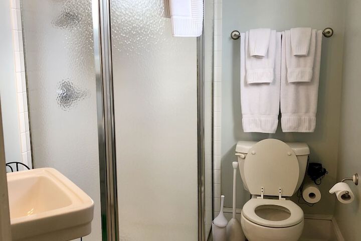 Room 44 of 56
