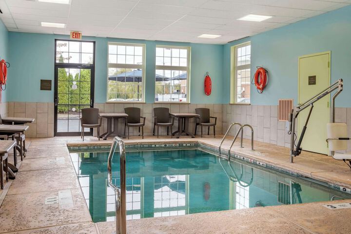 Pool 8 of 41