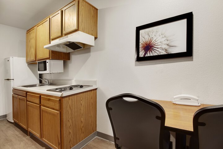 WoodSpring Suites College Station