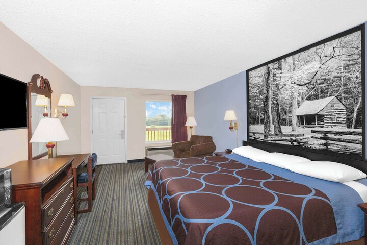 Room 9 of 21