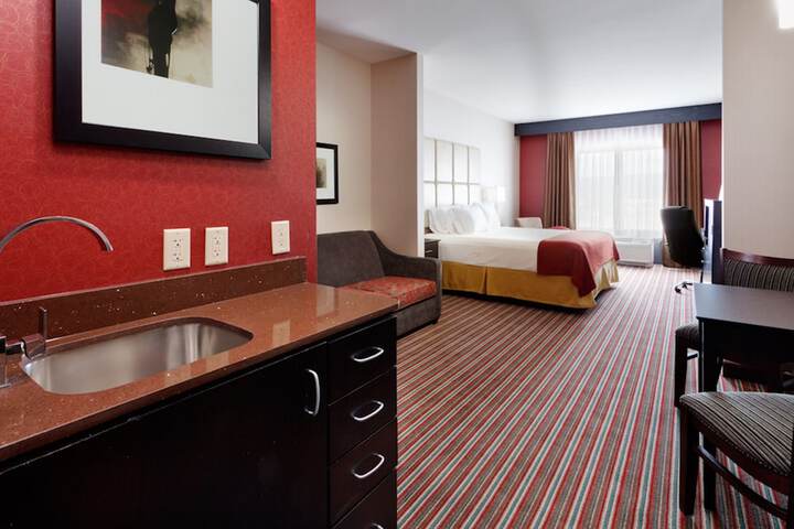 Room 14 of 31