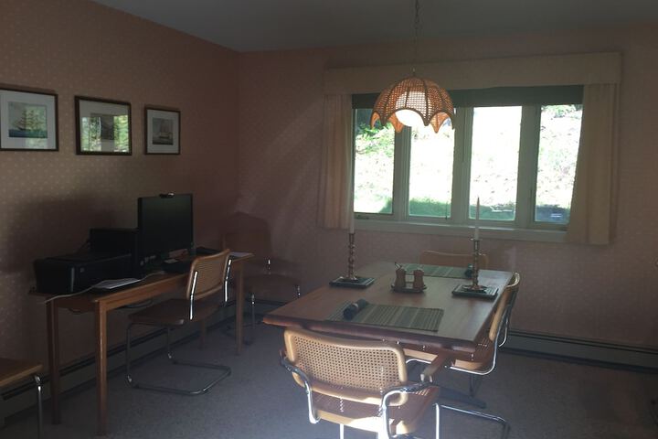 Room 45 of 147