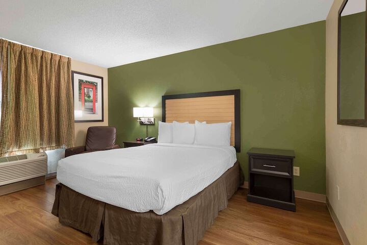 Room 22 of 30