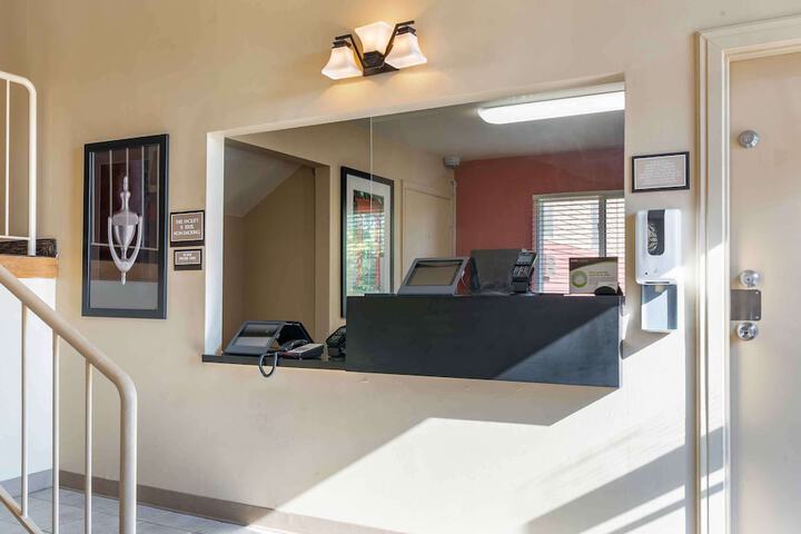 Hotel Interior 10 of 29
