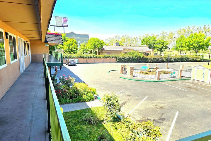 Hotel 14 of 36