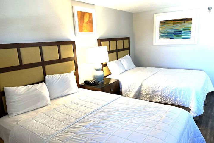 Room 51 of 111
