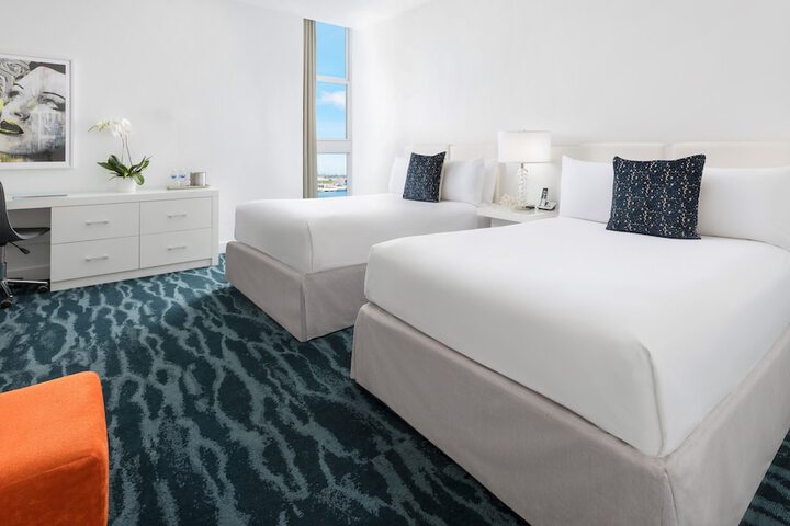 Room 40 of 63