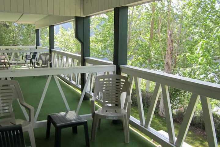 Terrace/Patio 28 of 33