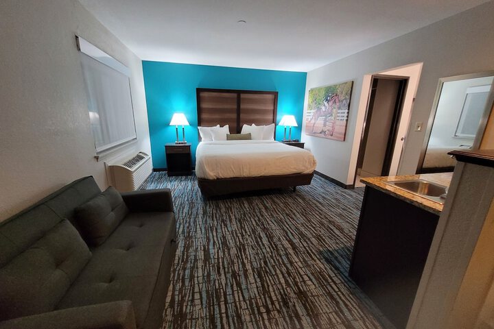 Clarion Pointe Harrodsburg-Danville
