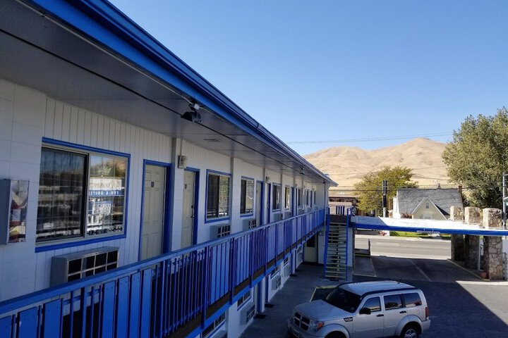 Regency Inn