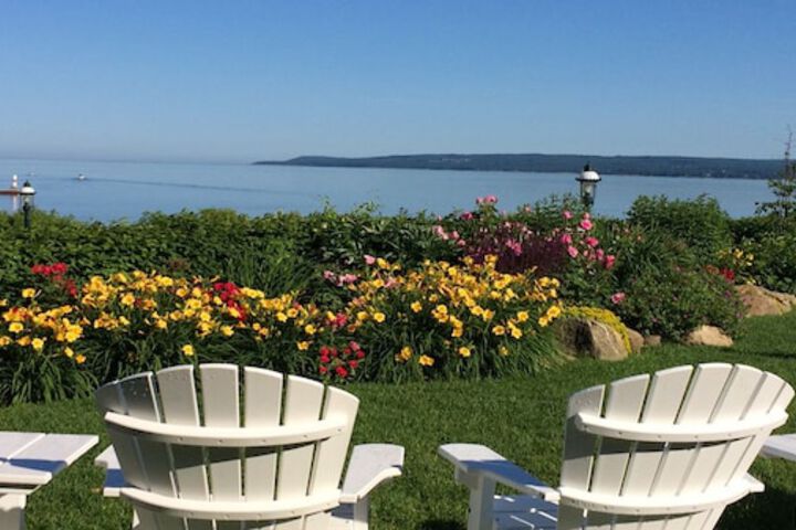 Bay View Inn