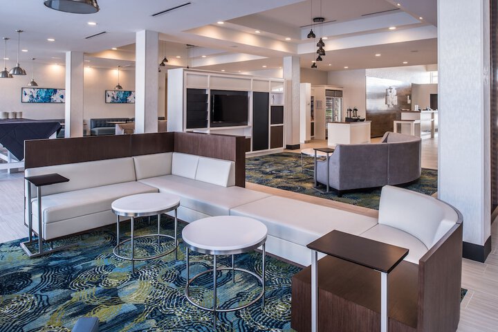 Holiday Inn Detroit Northwest - Livonia by IHG