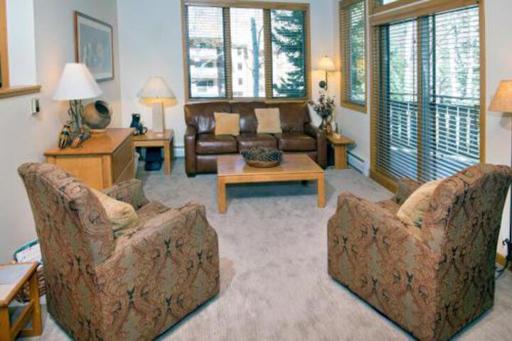 Spacious & Convenient Townhome #61 on the Golf Course