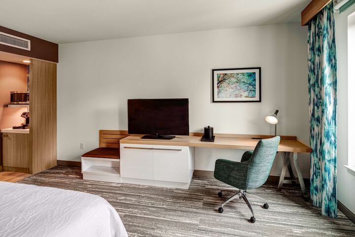 Room 20 of 48