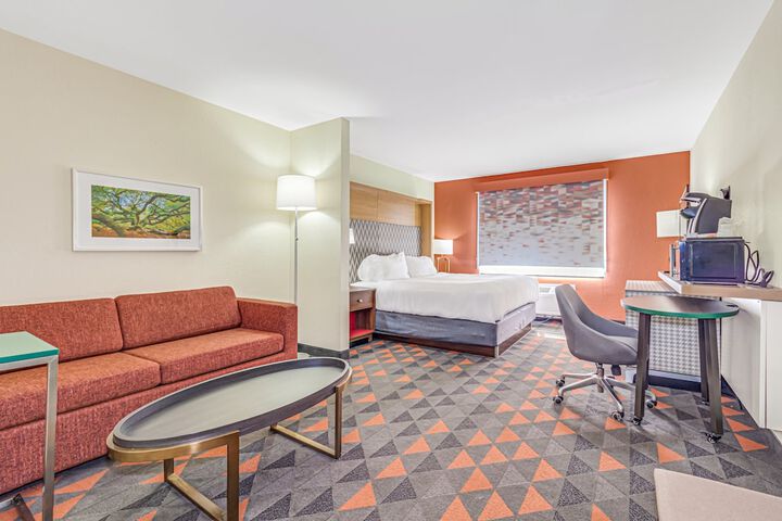 Room 75 of 95