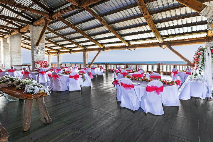 Holiday Inn Resort South Padre Island - Beach Front by IHG