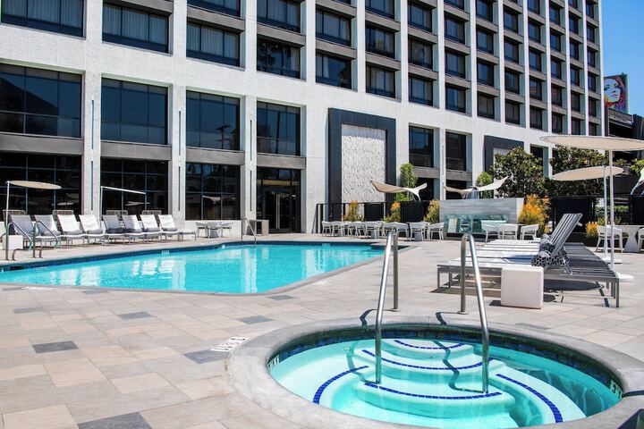 Pool 4 of 108