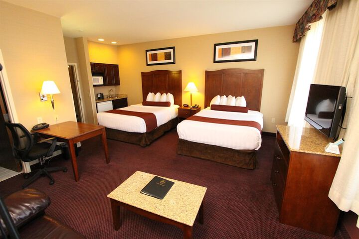 Room 14 of 33