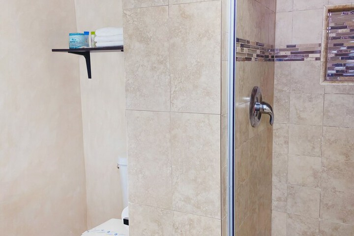 Nite Inn - Walking Distance to Universal Studios Hollywood