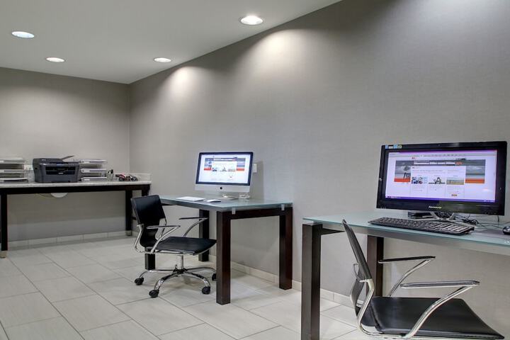 Holiday Inn Express & Suites Jackson Downtown - Coliseum by IHG