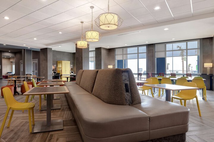 Hotel Interior 25 of 70