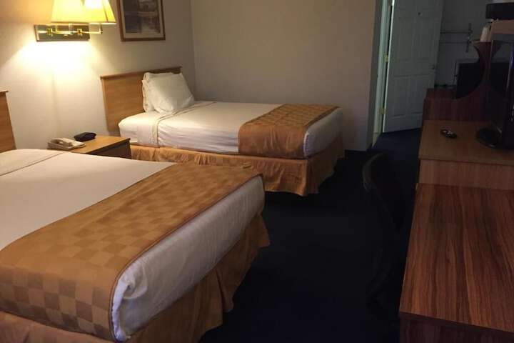 Room 20 of 25